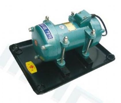點擊查看詳細信息<br>標題： ZW7/10附著式振動器 閱讀次數(shù)：1842